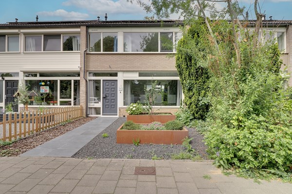 Verkocht onder voorbehoud: Van Beethovenstraat 27, 6904 EJ Zevenaar